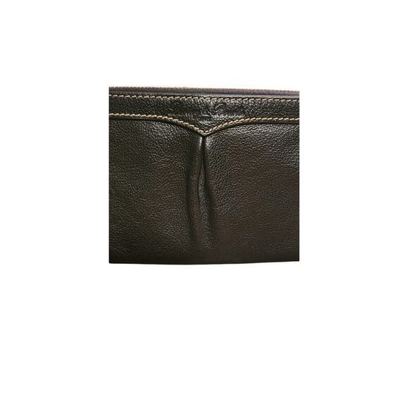 Dooney & Bourke Black Genuine Calf Leather Pleated Wristlet - Picture 2 of 9